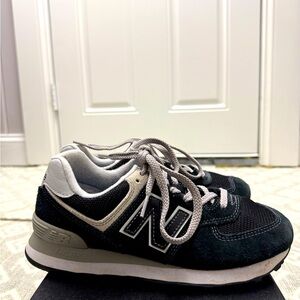 New Balance 547 sneakers